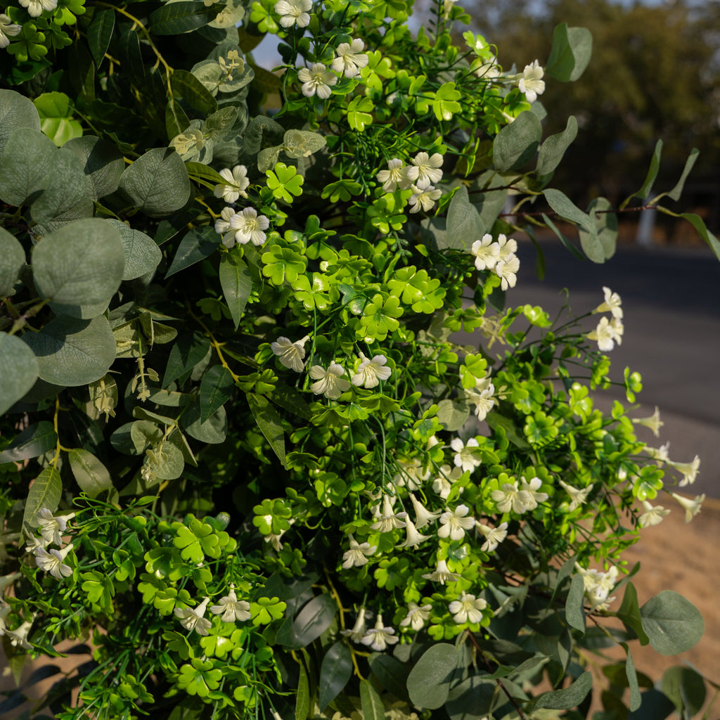 Shamrock: St. Patrick’s Day Decor Flower Arch for Background Decoration Wedding and Party (Including Frame) Free Shipping