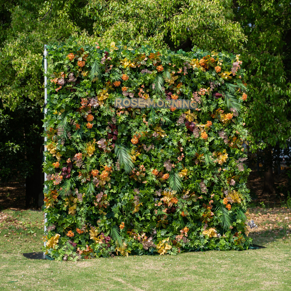 Berenice：4D Fabric Artificial rolling up curtain flower wall Free Shipping