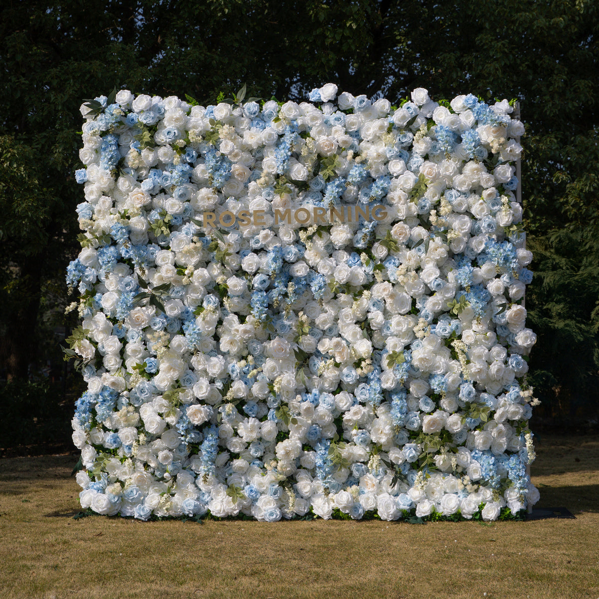 Loira ：Limited Custom Release Blue–white gradient Photogenic Full-bloom texture 8ft*8ft Free Shipping